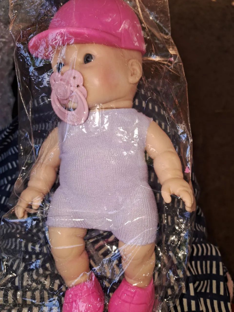 Roupa e brinquedos 