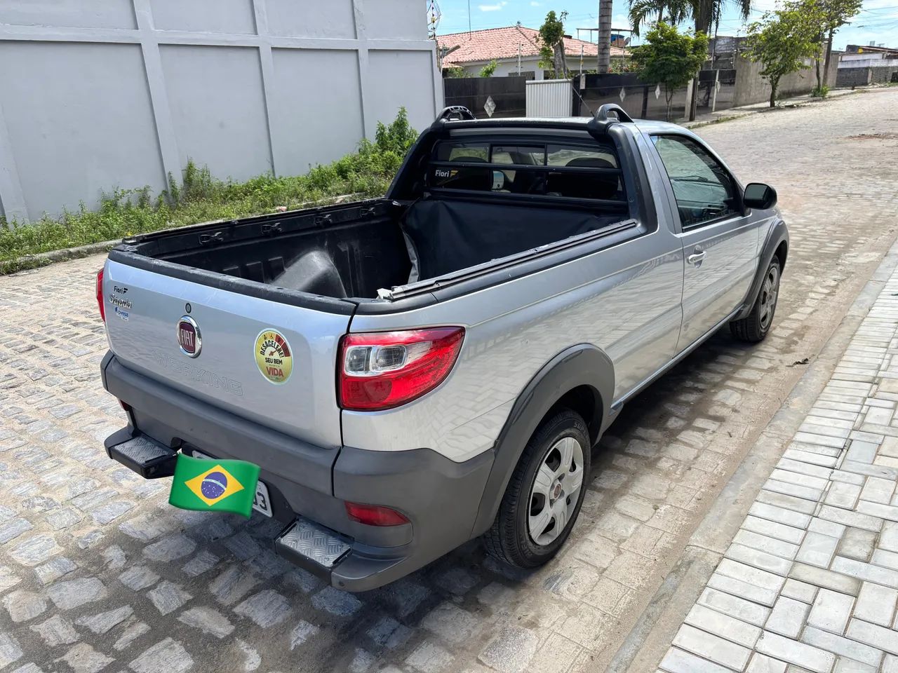 Fiat Strada Working Hard 1.4 Fire Flex 8V CS 2017 - Foto 4