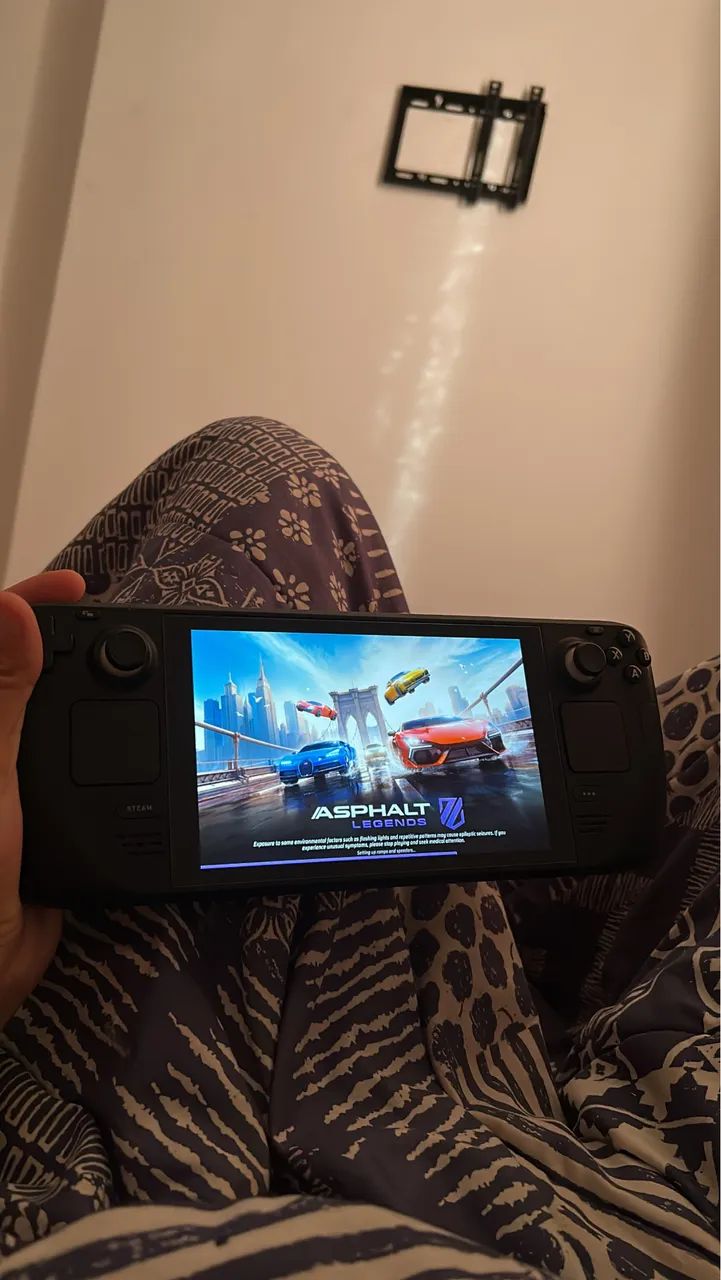 Vendo ou troco STEAM DECK 