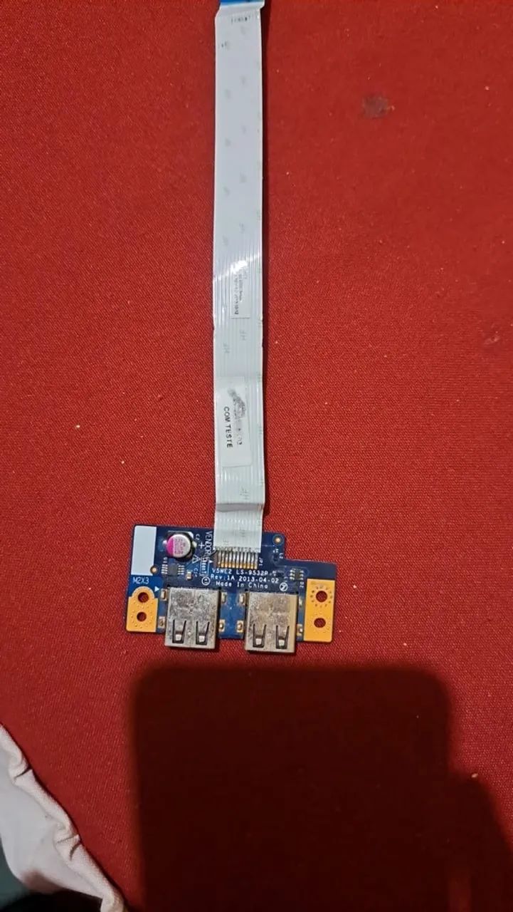 Placa Filha USB Secundária com Cabo Flat para Notebook Acer Aspire (Original Retirada)