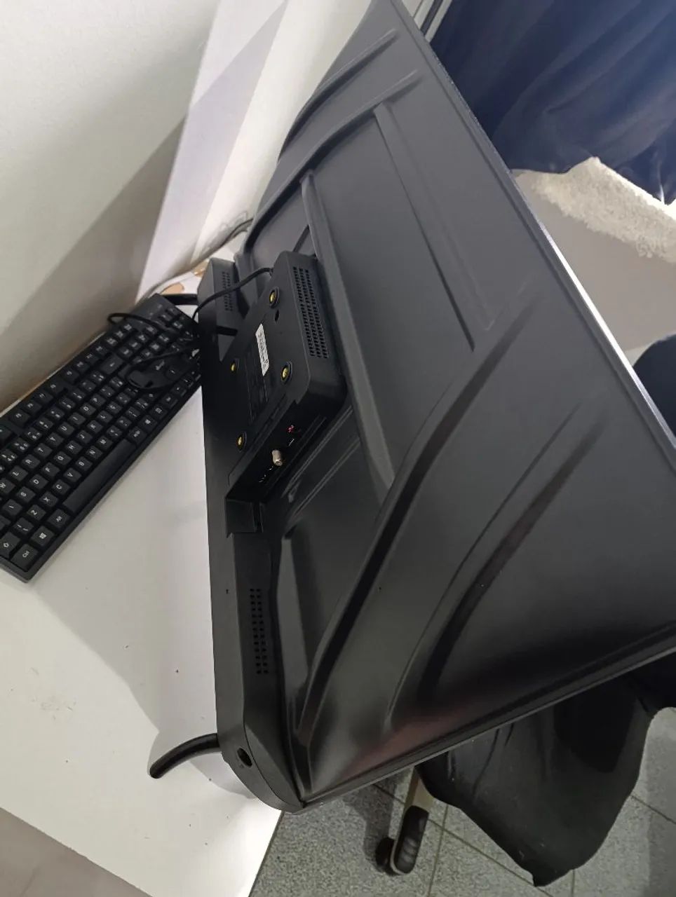 Smart Tv Philco Roku 32"  - Foto 3