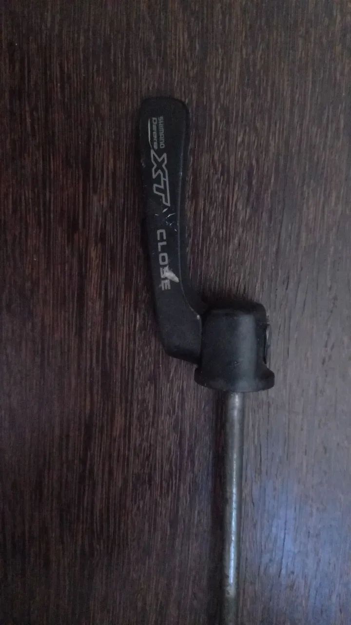 Blocagem dianteira Shimano Deore XT  - Foto 4