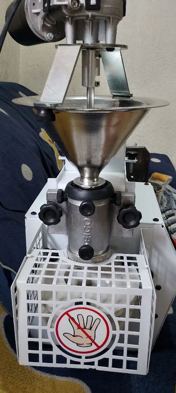 Máquina de fazer salgados Eicom - Foto 4