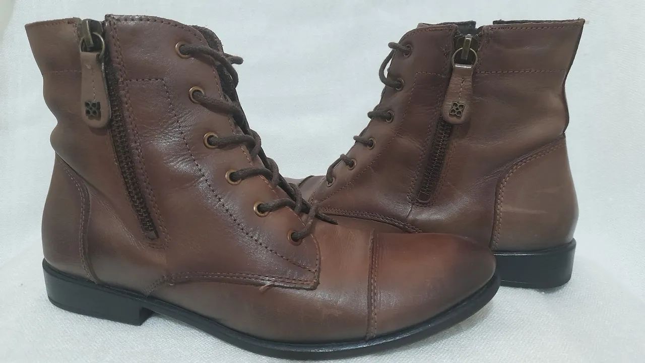 Bota em  couro Perlatto  - Foto 2
