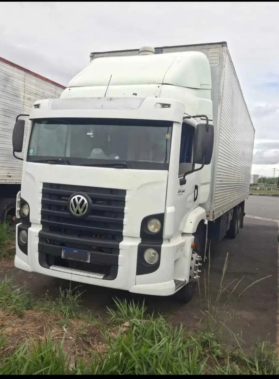 VW CONSTELLATION 24.250 6x2