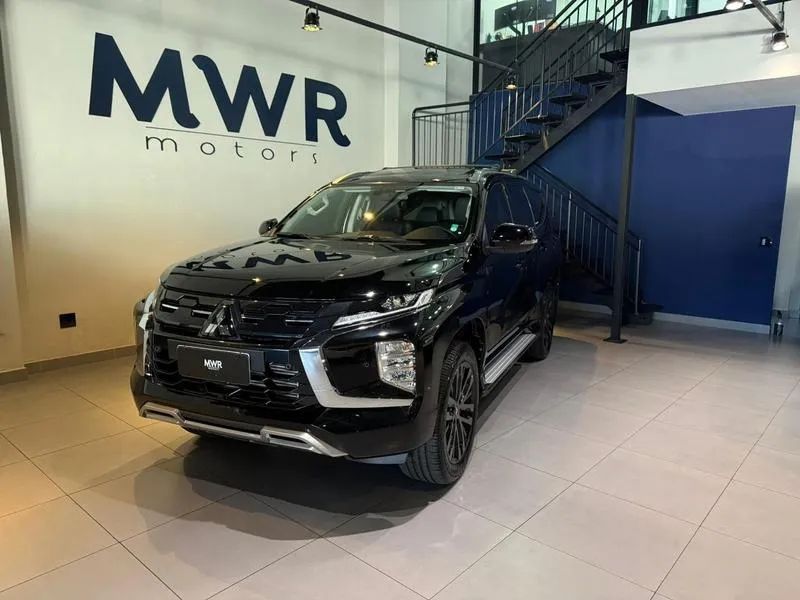 Mitsubishi Pajero 2025