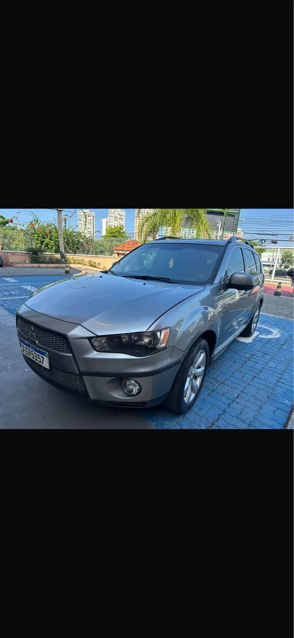 Mitsubishi Outlander OUTLANDER 2.0 16V 160cv Aut. 2013