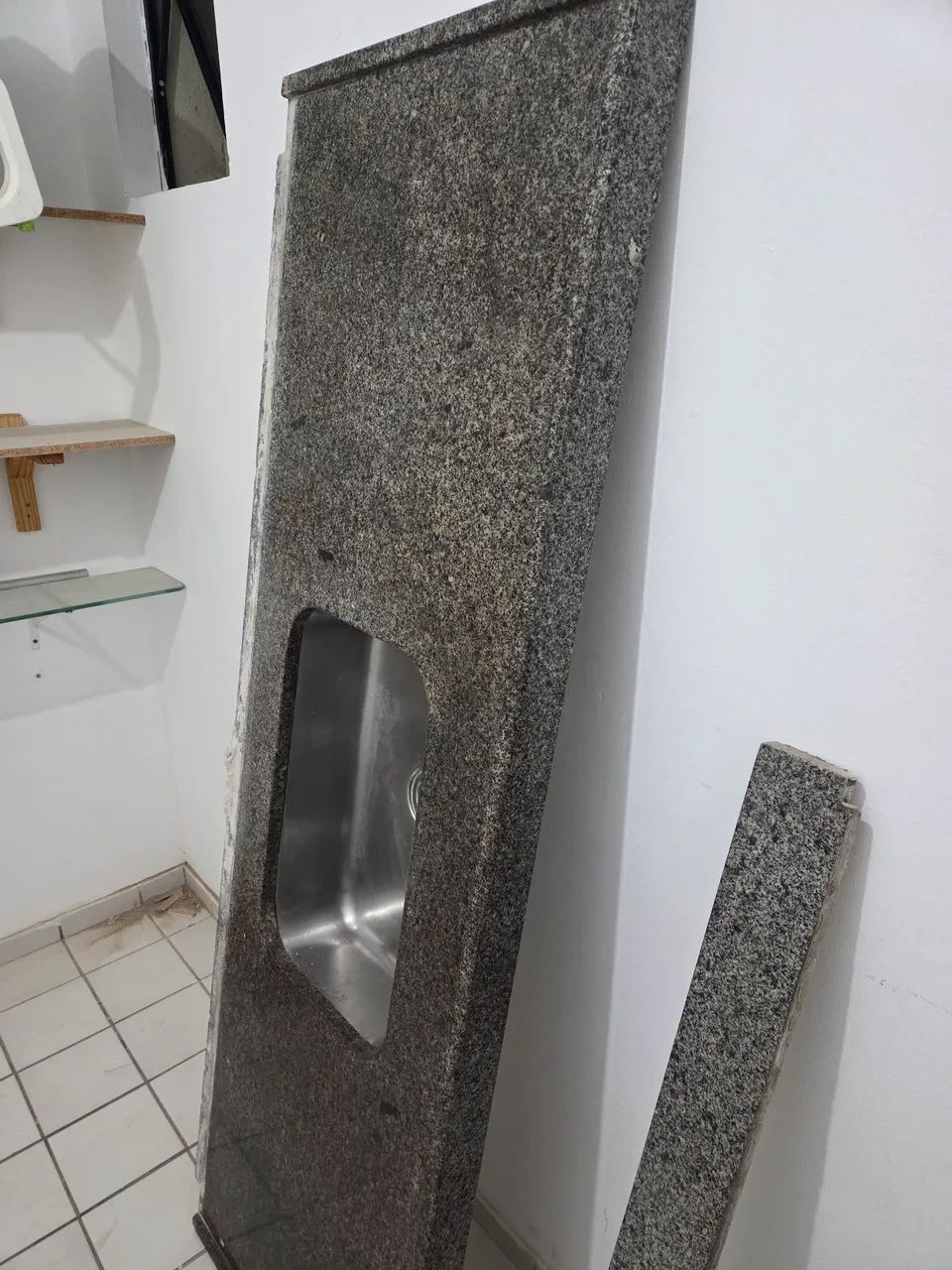 Bancada de granito com cuba 61x185cm - Foto 5