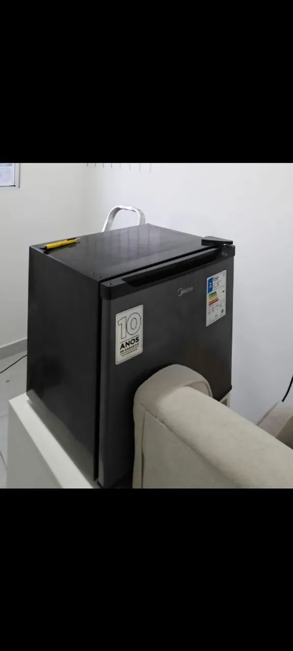 Frigobar Midea 45l