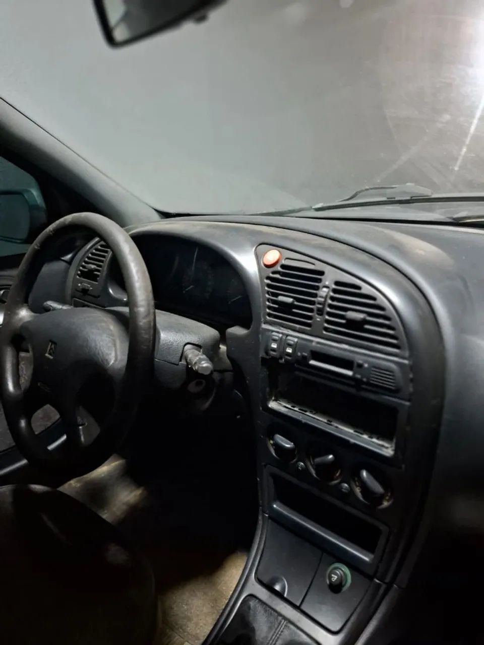 Citroen Xsara GLX 1.8 16V Cupê Mec. 2000