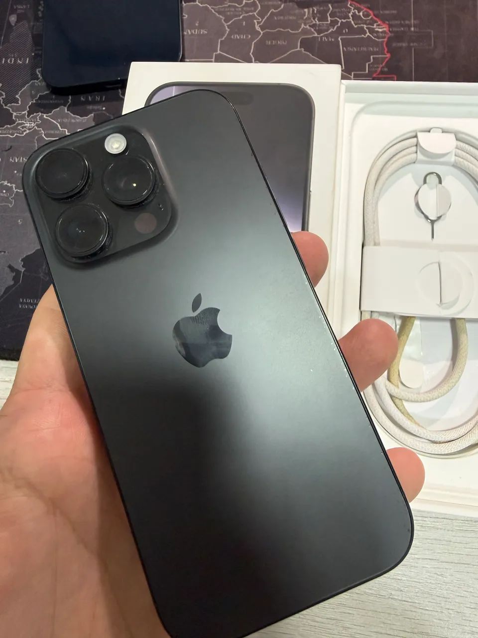 iPhone 16 pro 256 GB  - Foto 2