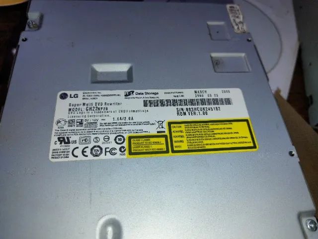 Leitor Gravador de CD DVD IDE regravável para PC