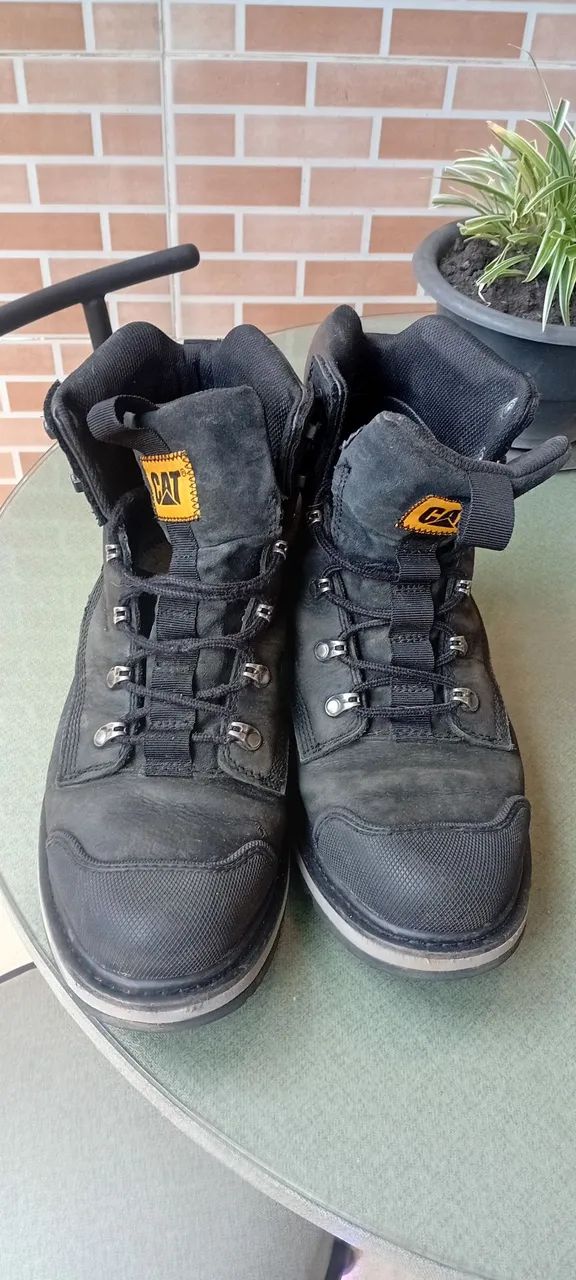 BOTA CATERPILLAR ORIGINAL