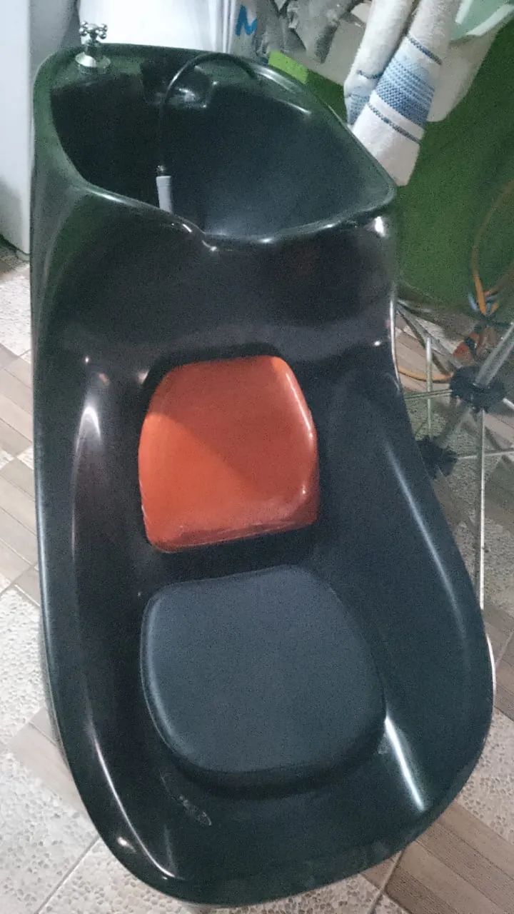 MÓVEIS DE CABELEIREIRO R$ 750,00 tudo  - Foto 2