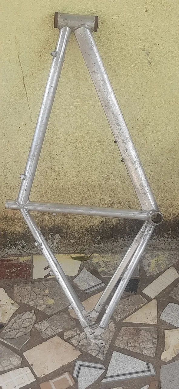 Quadro de Bicicleta em Alumínio 
