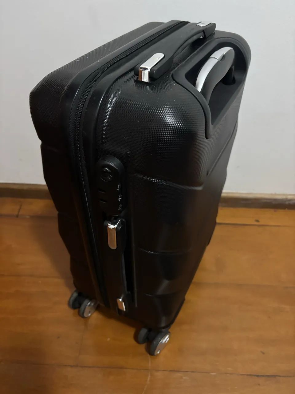 Vendo mala nova 