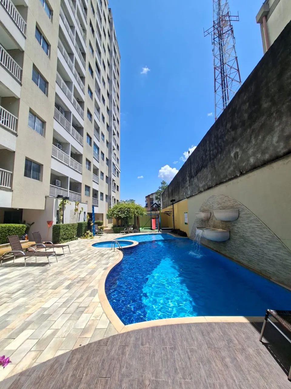 Apartamento 2 Quartos com Suíte no Residencial Life Centro