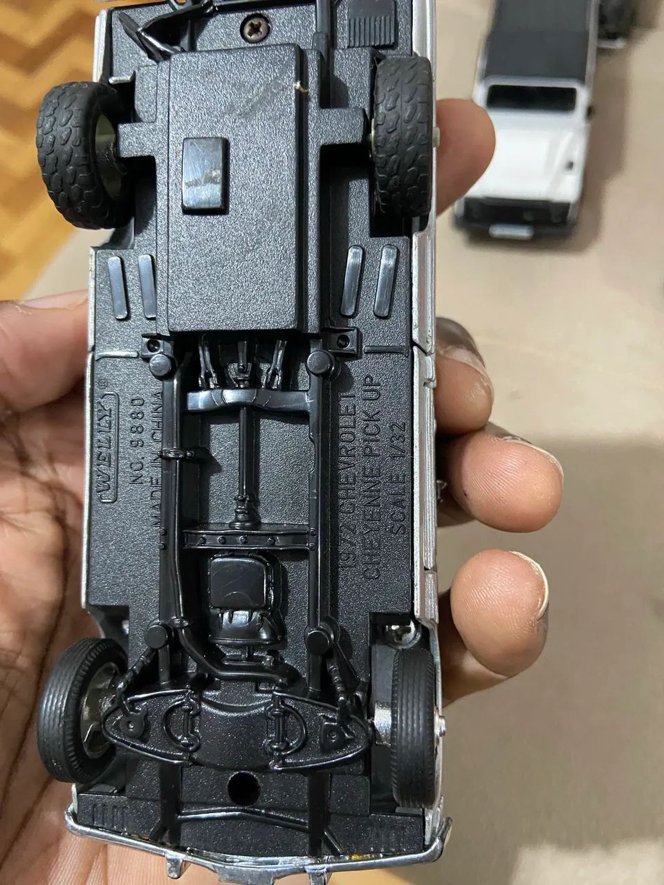 1972 Chevrolet Cheyenne Pick-up 1/32 - Hobbies e coleções - Centro