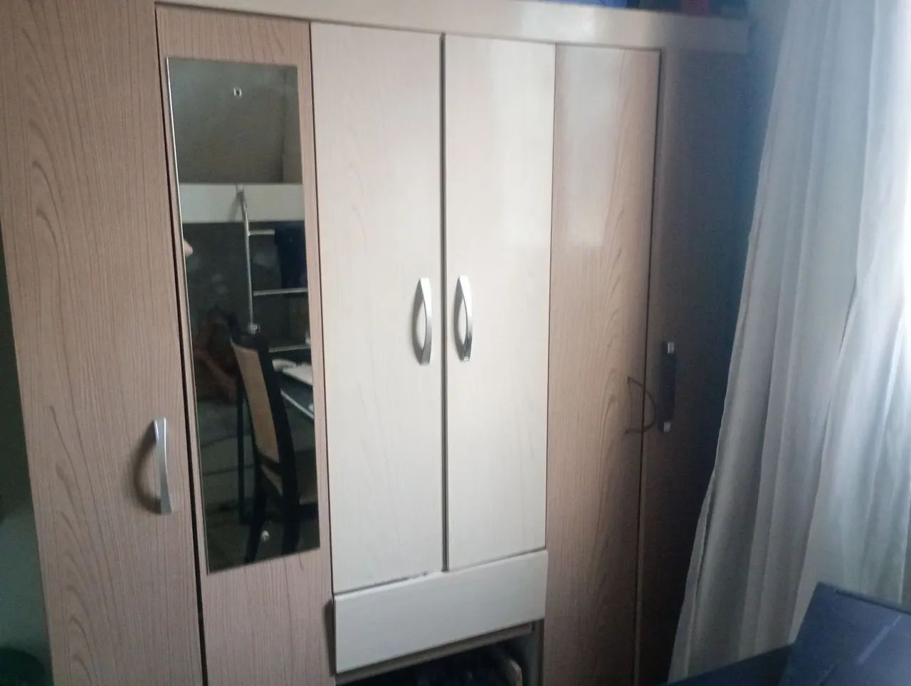 Vendo guarda roupa de  solteiro  - Foto 2