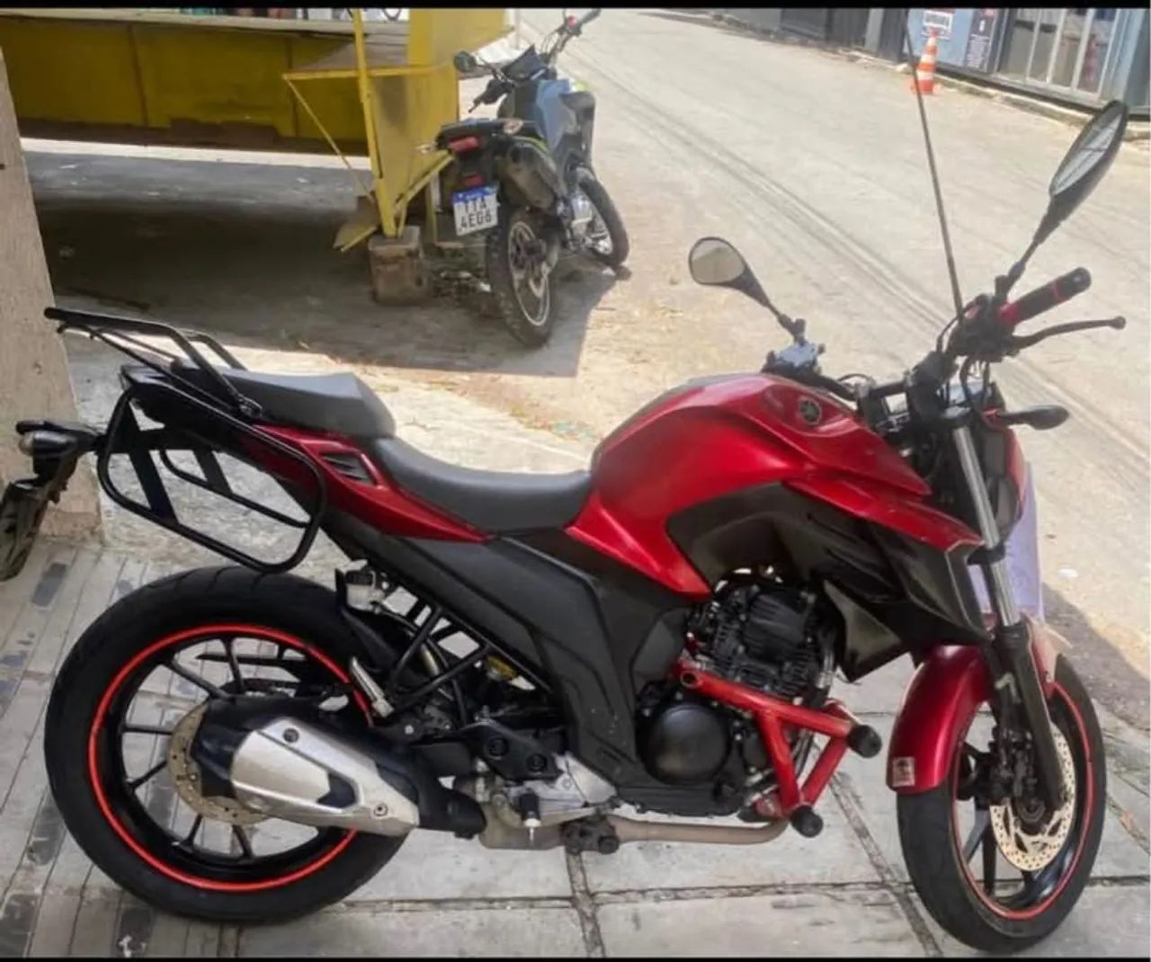  Yamaha 2021 - Foto 3