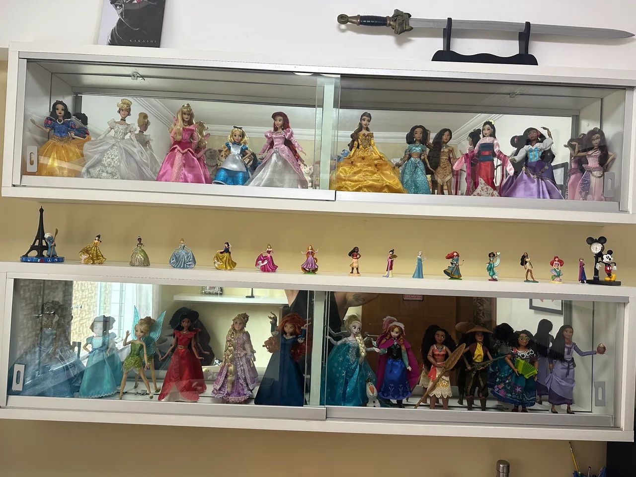 Expositor/Vitrine para Bonecas Barbie e Colecionáveis - Foto 5