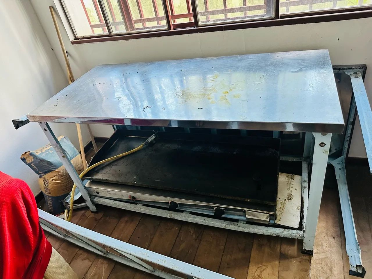 2 bancada manipulação tampo inox 