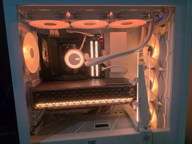 PC GAMER TOP DE LINHA - 9950X3D, RX9070XT 16GB, 32GB DDR5 - OPORTUNIDADE! - Foto 3