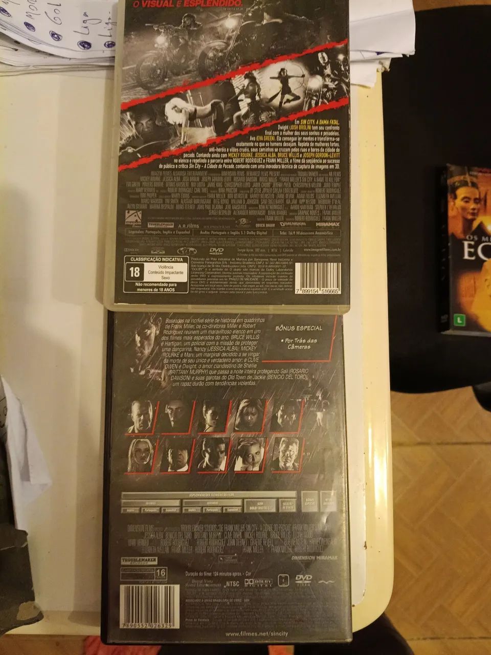 Filmes DVD Sin City 1 e 2 - Foto 2