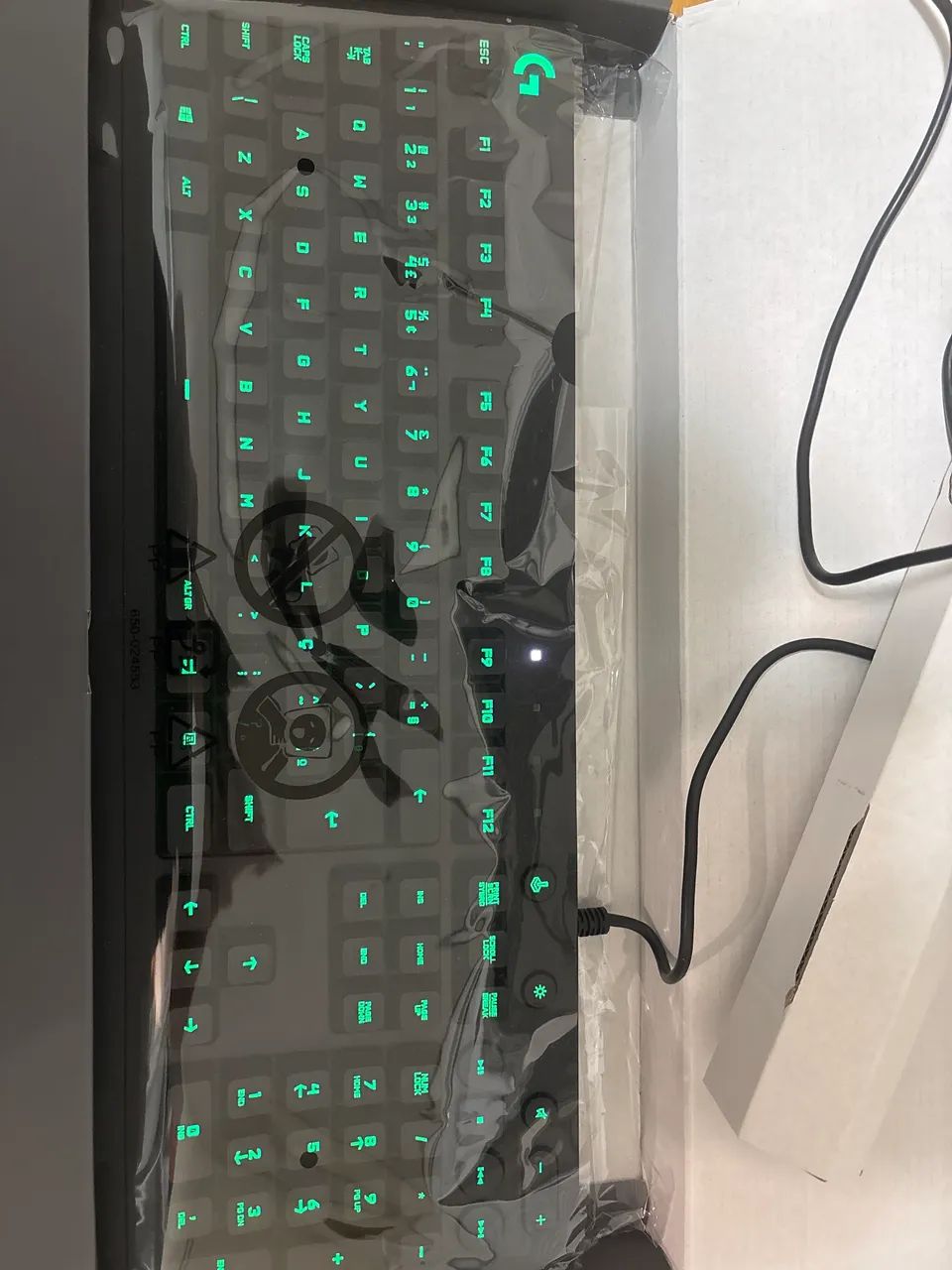Teclado Logitech G213 ESTADO NOVO - Foto 4