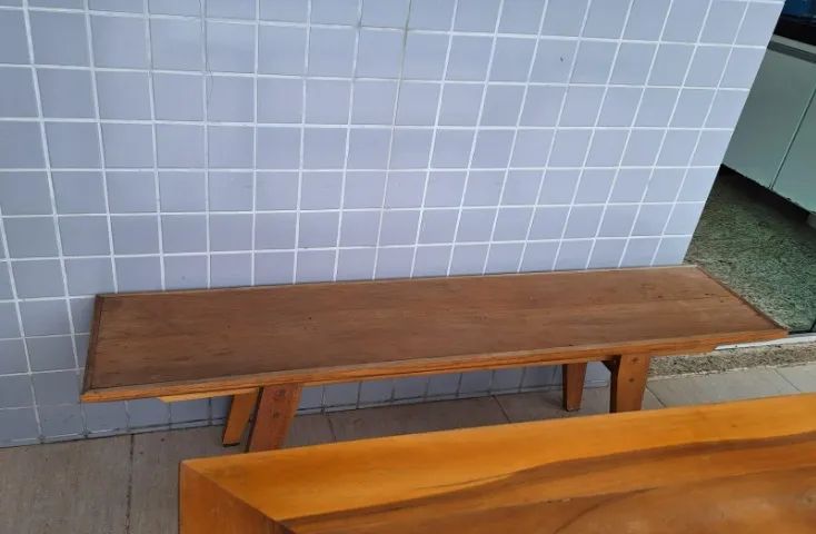 Mesa e banco de madeira - Foto 3