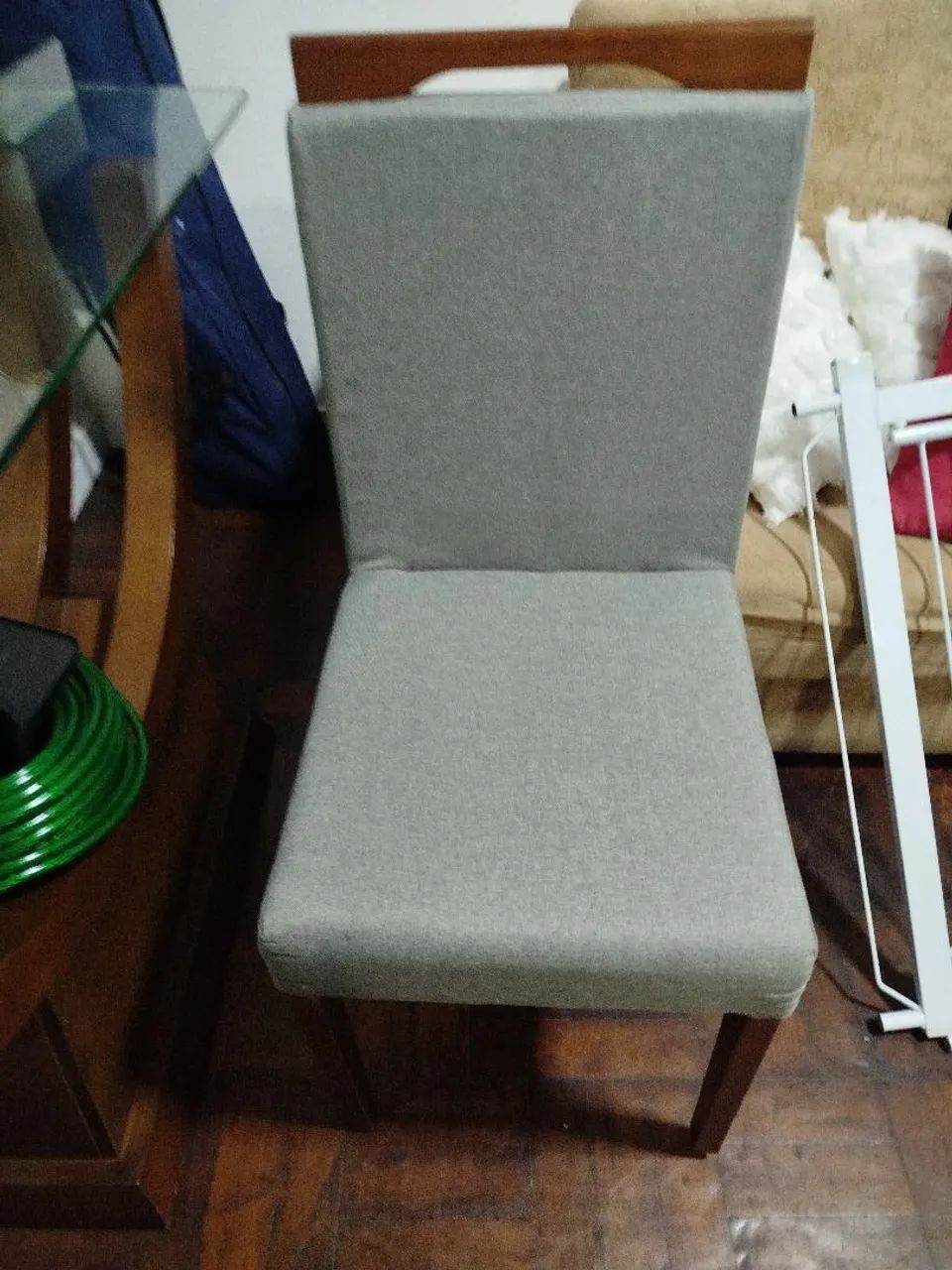 Jogo de mesa e cadeiras  - Foto 2