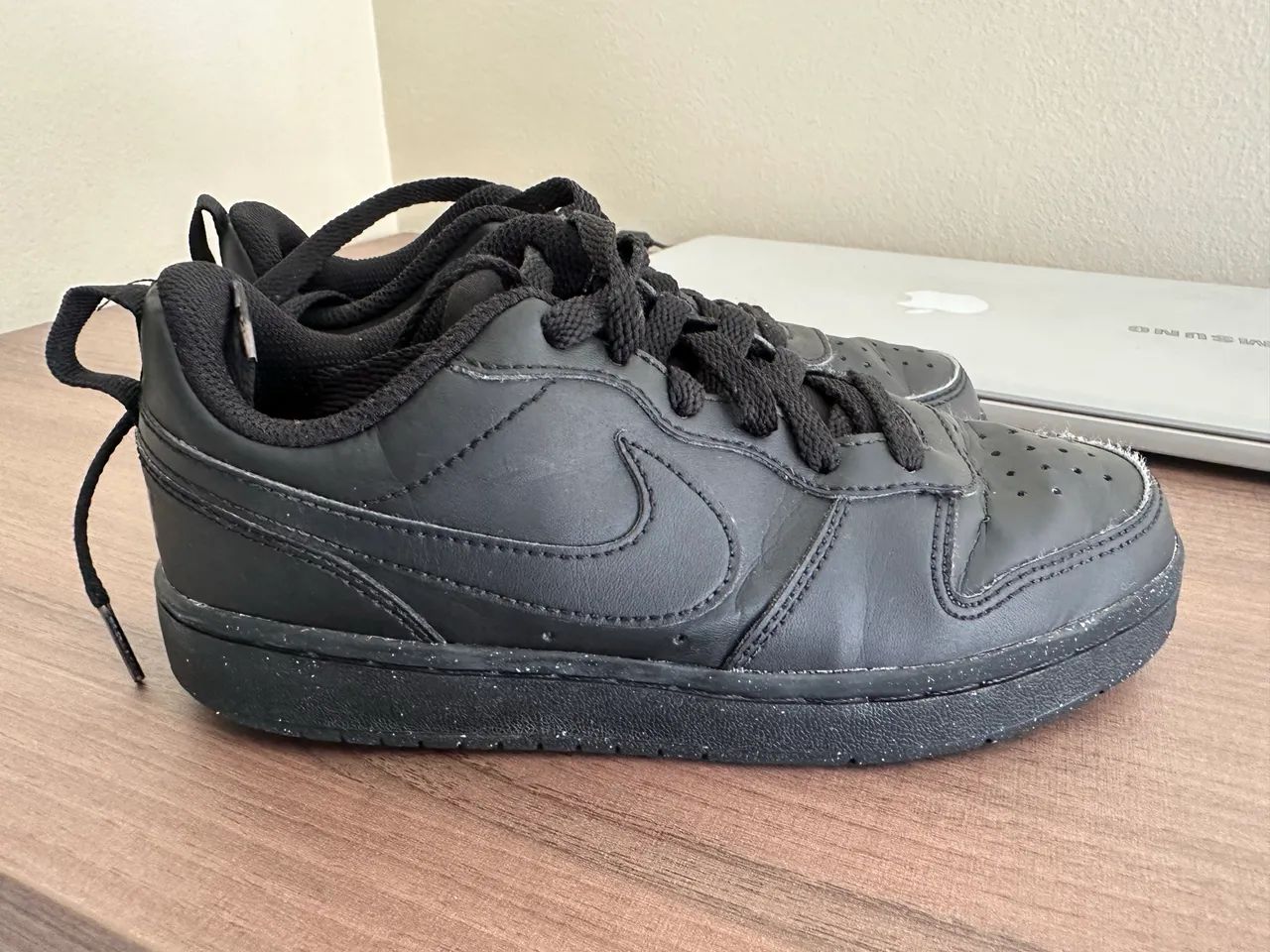 Tênis Nike n35 novo 