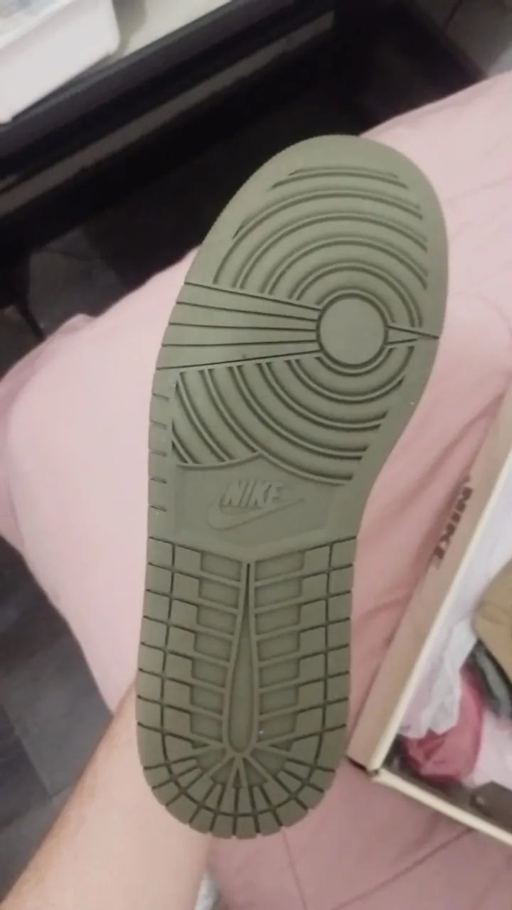 Air Jordan 1 Low Travis Scott Medium Olive - Foto 6