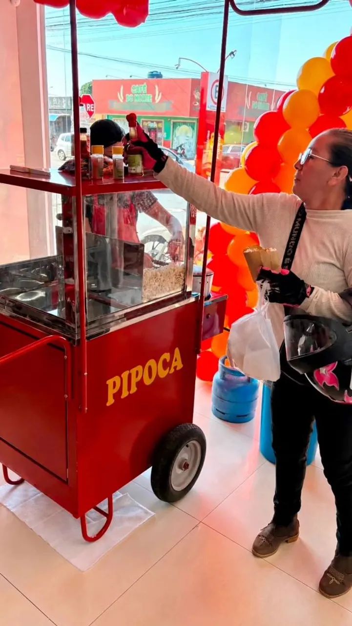 Pipoca e algodão doce na hora da festa  - Foto 3