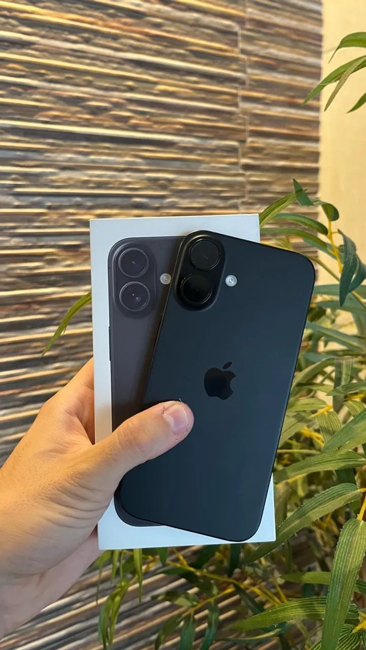 IPHONE 16 