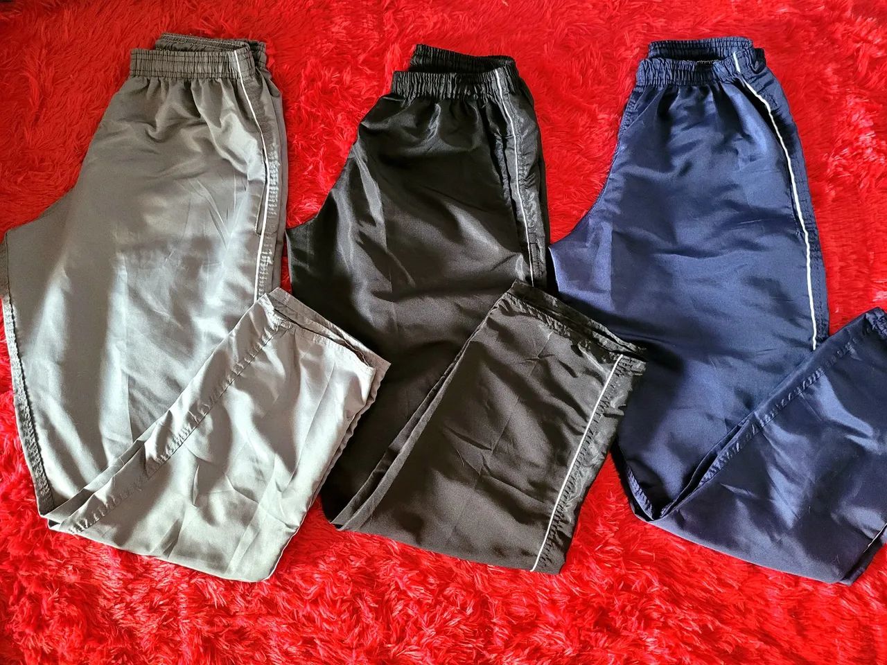 3 calças masculina tactel novas - Foto 2