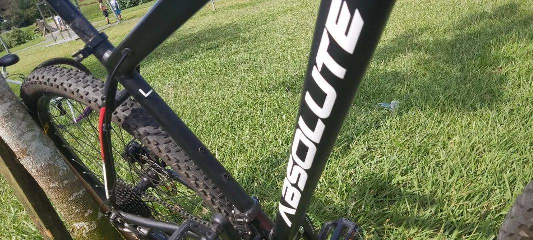 Bicicleta Absolute Cambio Deore - Foto 2
