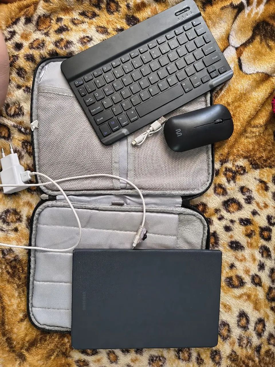 Samsung Tab S6 Lite (2022) COM BRINDES!! - Foto 2