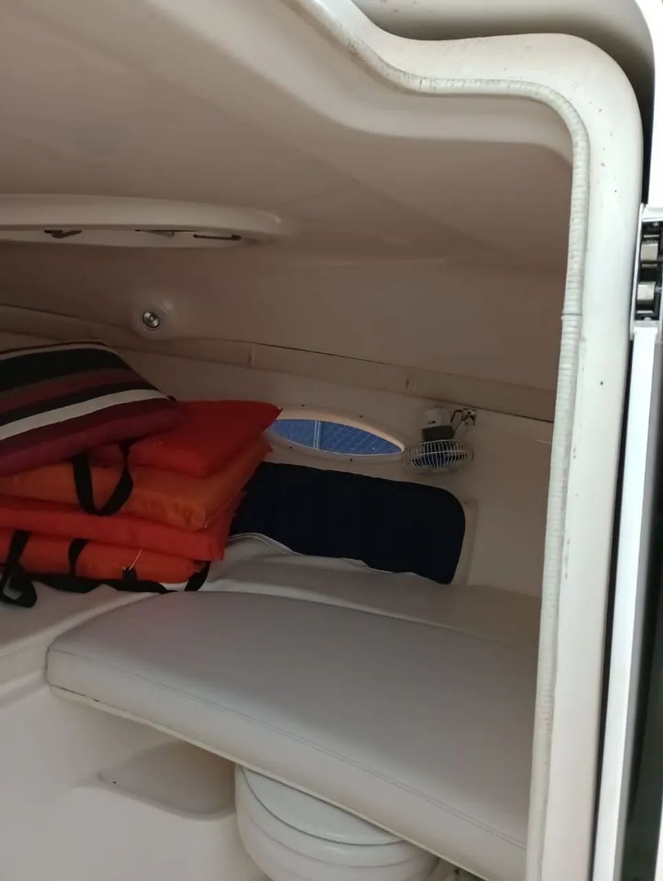 Lancha Triton modelo 225 ano:2011 - Foto 10