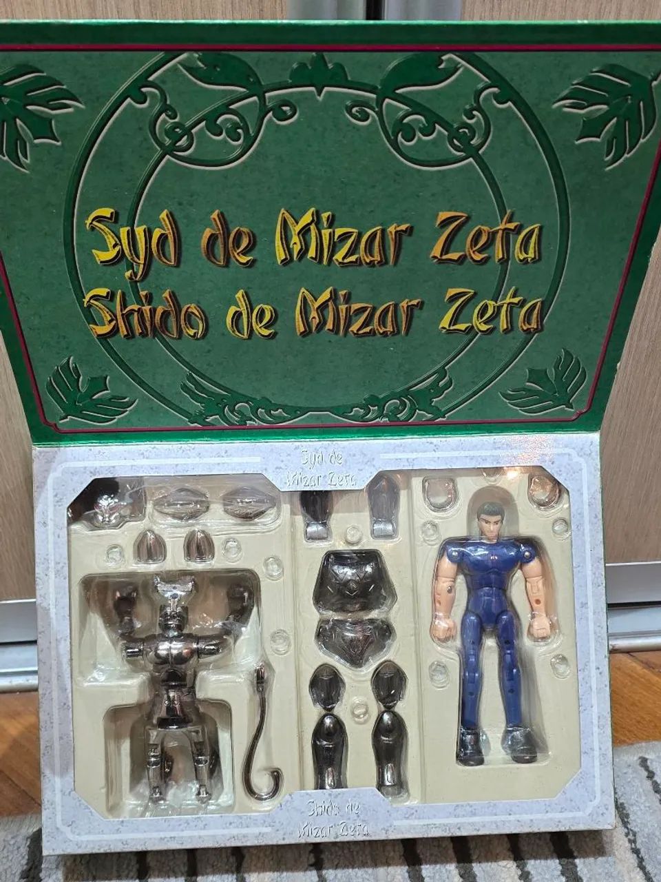 Boneco Cavaleiros do Zodíaco Asgard Long Jump 2004 - Zeta (Shido