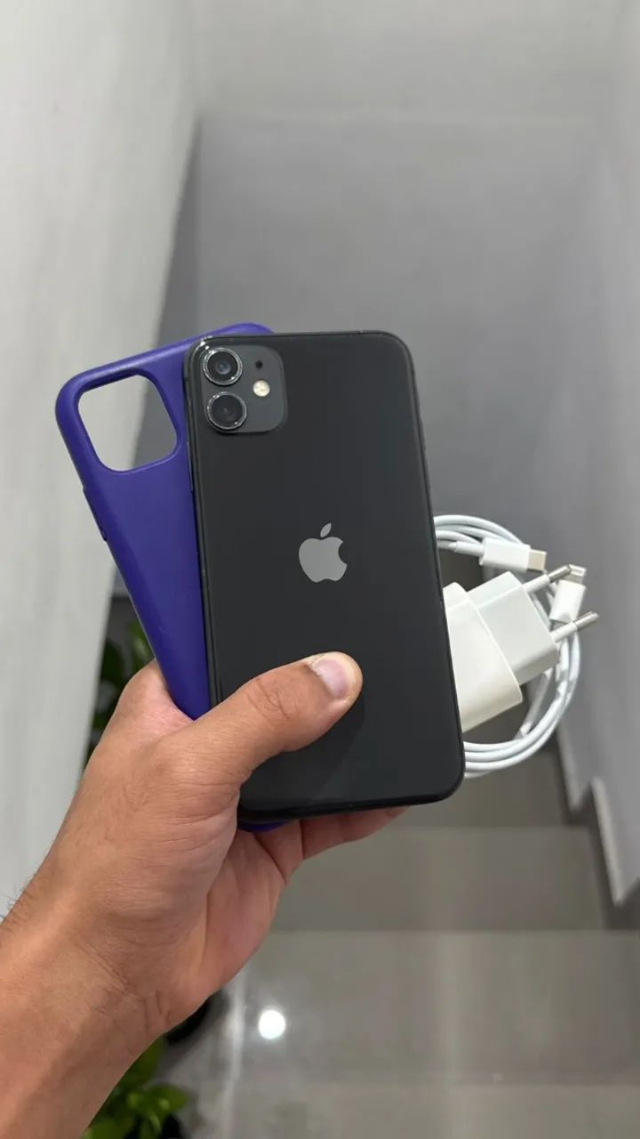 iPhone 11 + Carregador Original Apple