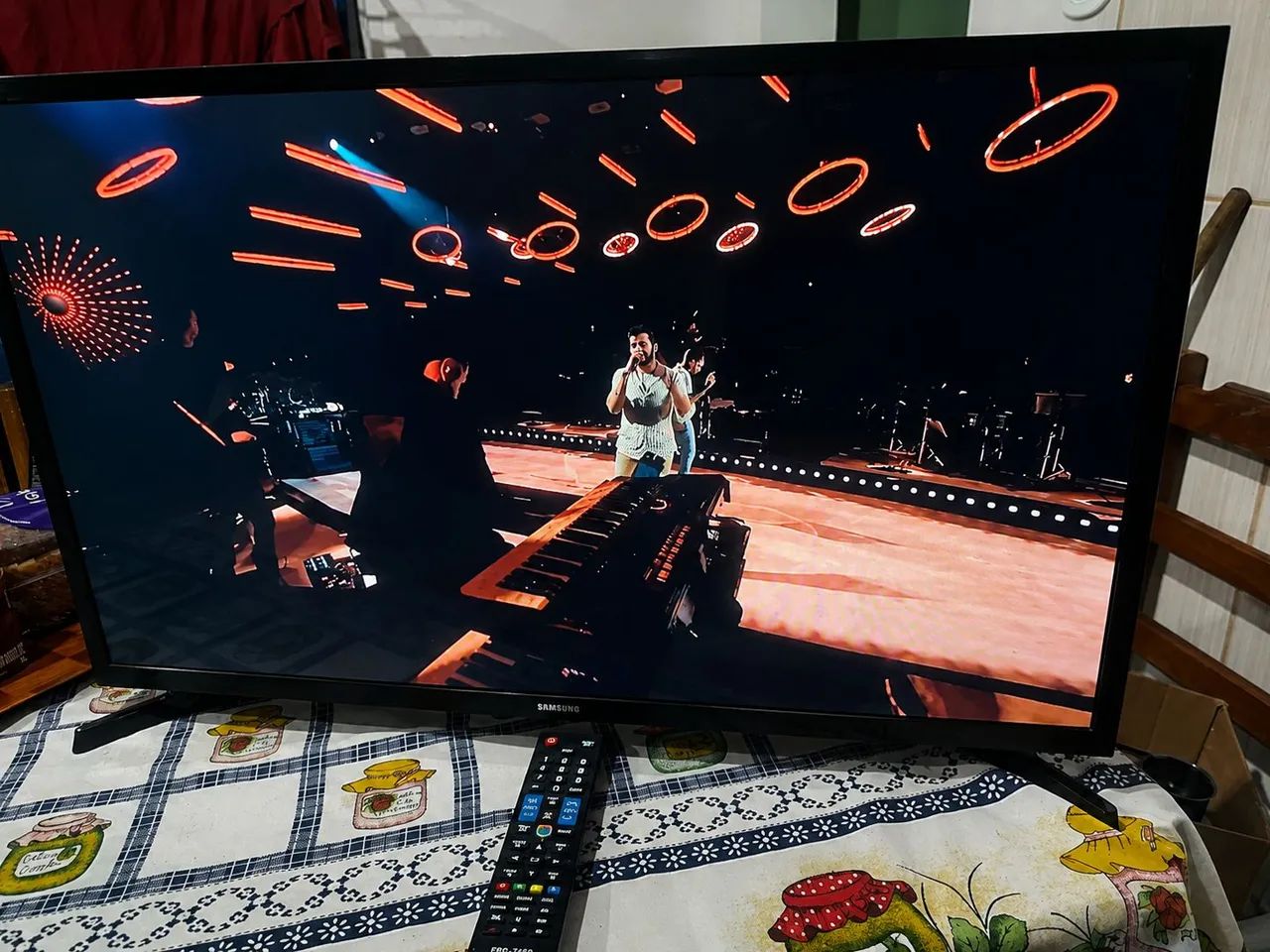 Vende se tv Smart Samsung 32 polegadas com entrega  - Foto 3