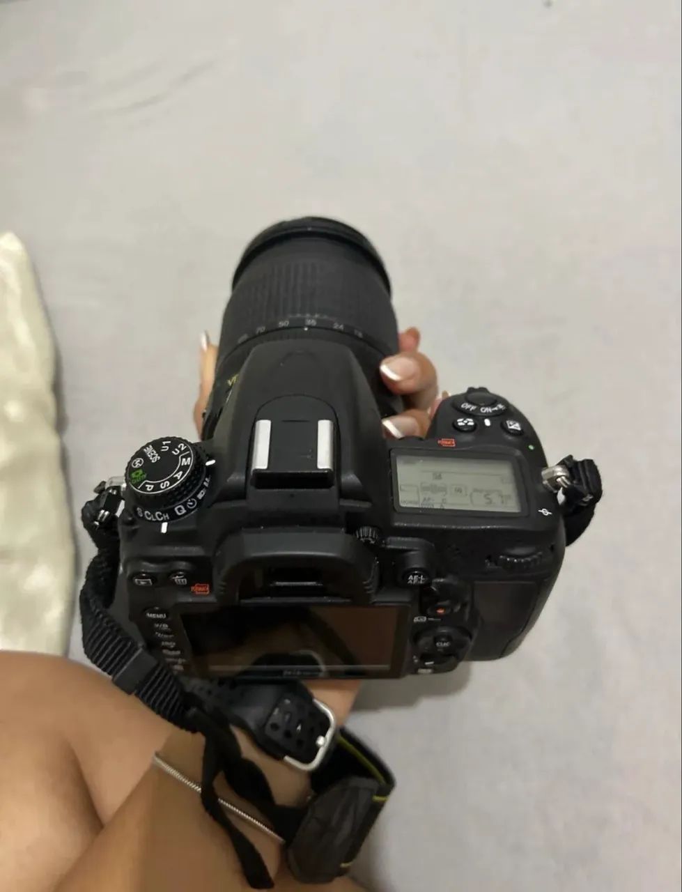 Vendo câmera Nikon D7000 - Foto 4