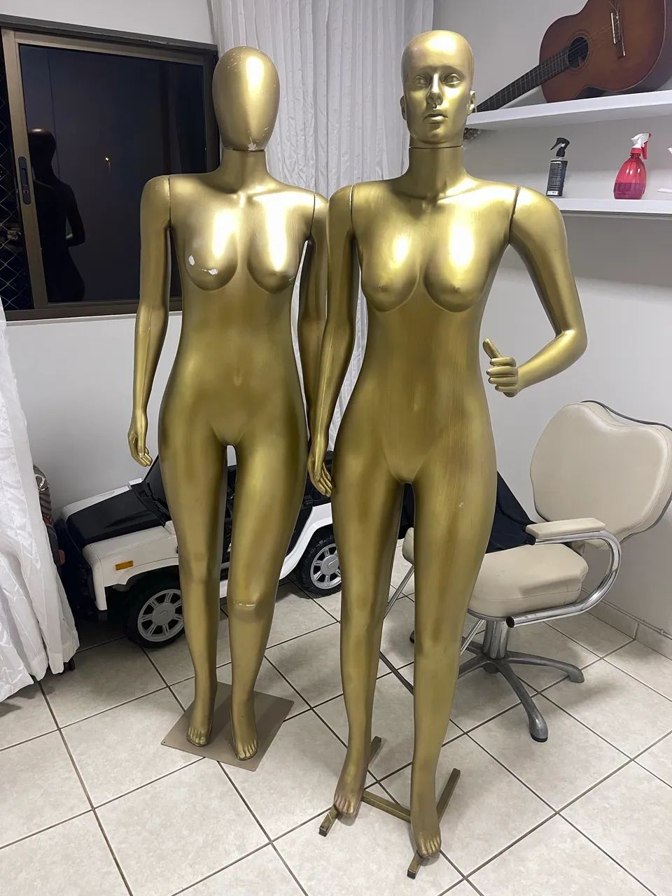 Kit 2 Manequins Femininos - Foto 4