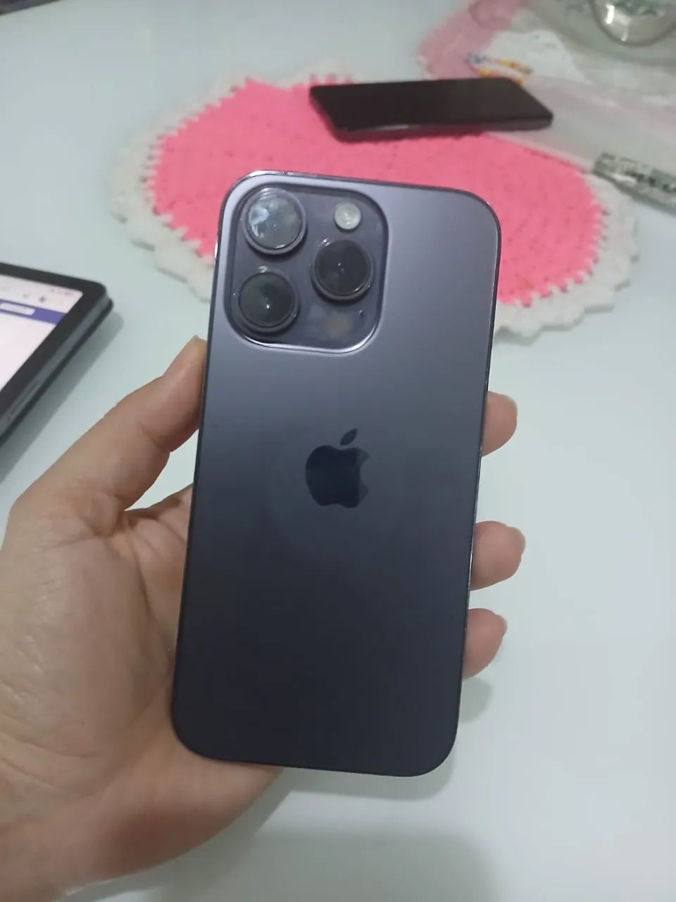 IPhone 14 Pro Roxo - Foto 2