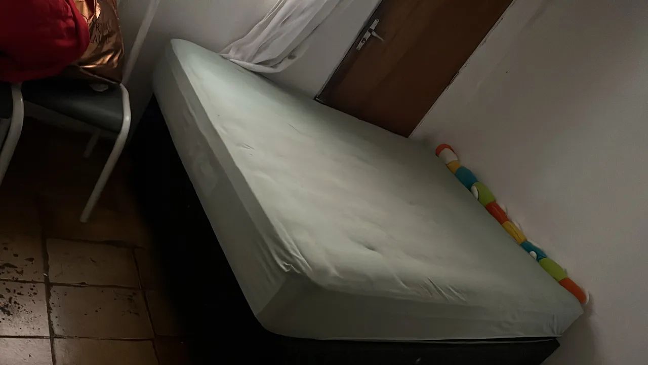 Cama box casal + colchão de molas ensacadas. - Foto 3
