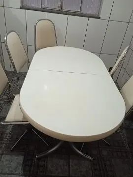 Mesa com 6 cadeiras  - Foto 2