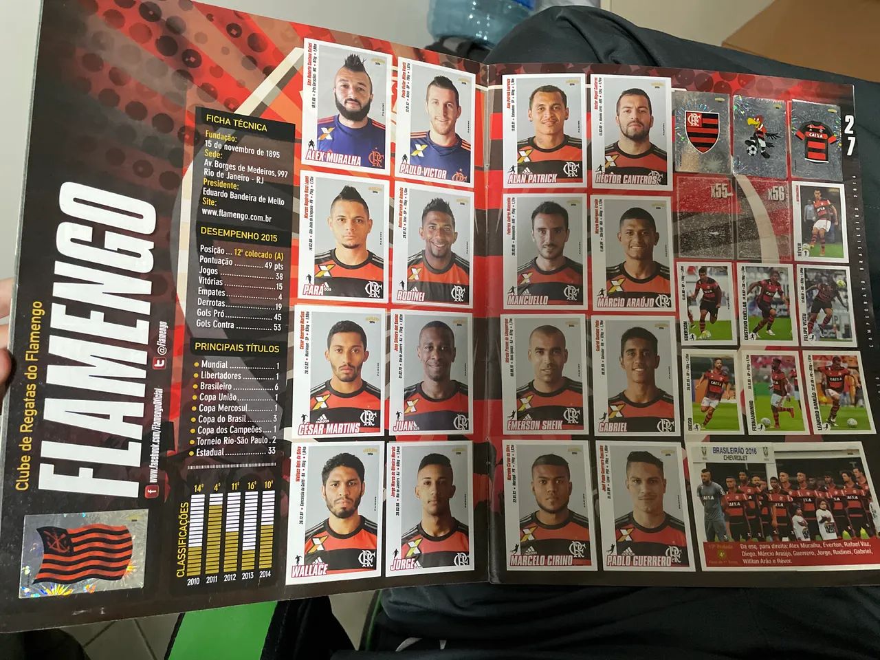 Álbum campeonato brasileiro 2016 - incompleto  - Foto 5