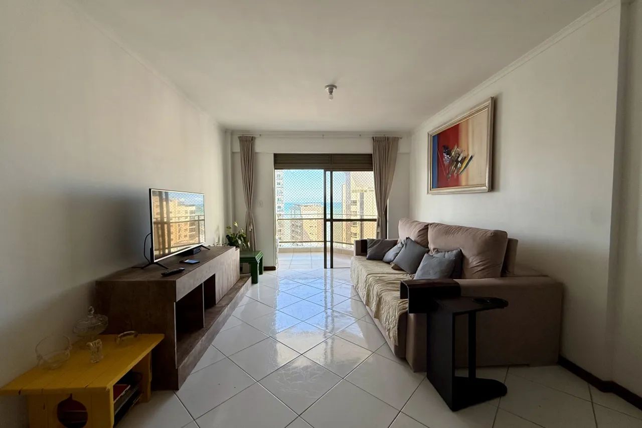 Apartamento QUADRA MAR em Balneário Camboriú - Foto 12