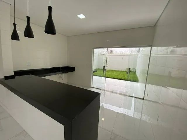Casa com 3 Quartos e 3 banheiros à Venda, 147 m²